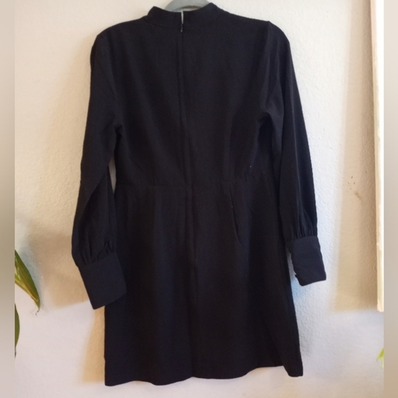 Banana Republic NWT Keyhole Neckline,Blouson Buttoned Sleeved Shift Dress - Picture 6 of 7